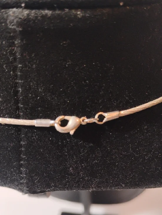 925 Sterling Silver Leaf Pendant On Chain W/Matching 925 Sterling Earrings - Picture 9 of 9